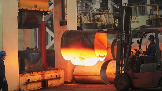 Pembuatan Ketepatan: Membentuk Pemasangan Tee di Kelengkapan Paip Jiangyin Gaoxin